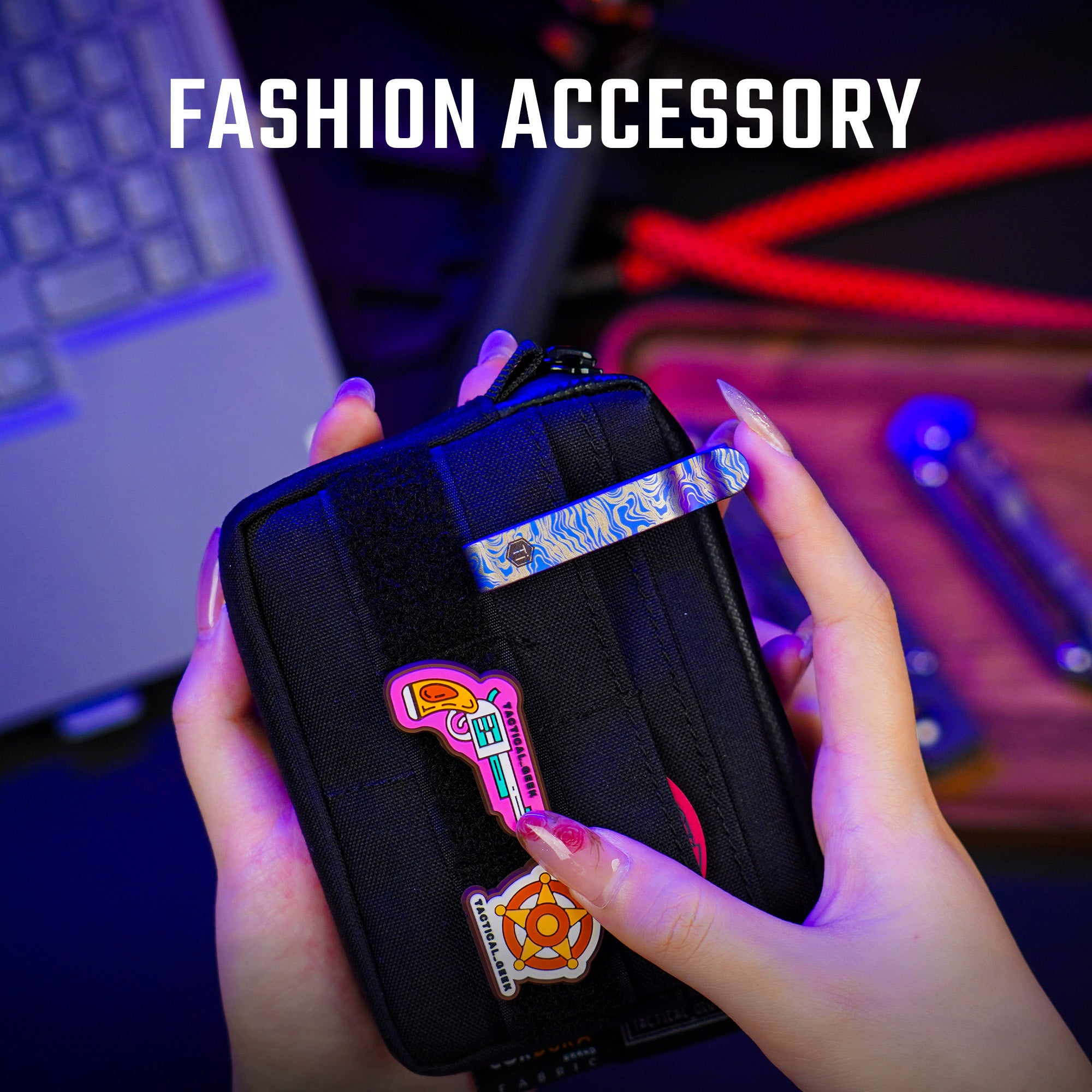 KM00 Titanium Decoration Clip Double Side Keychain Hook