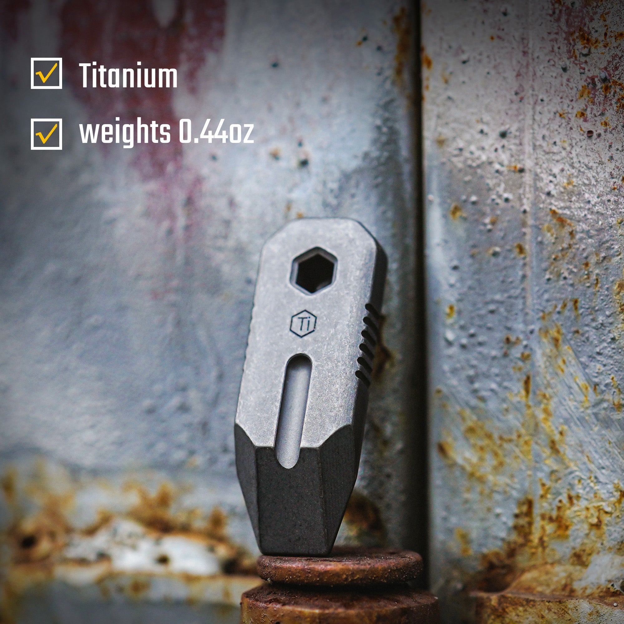 KR02 Titanium Mini Pry Bar