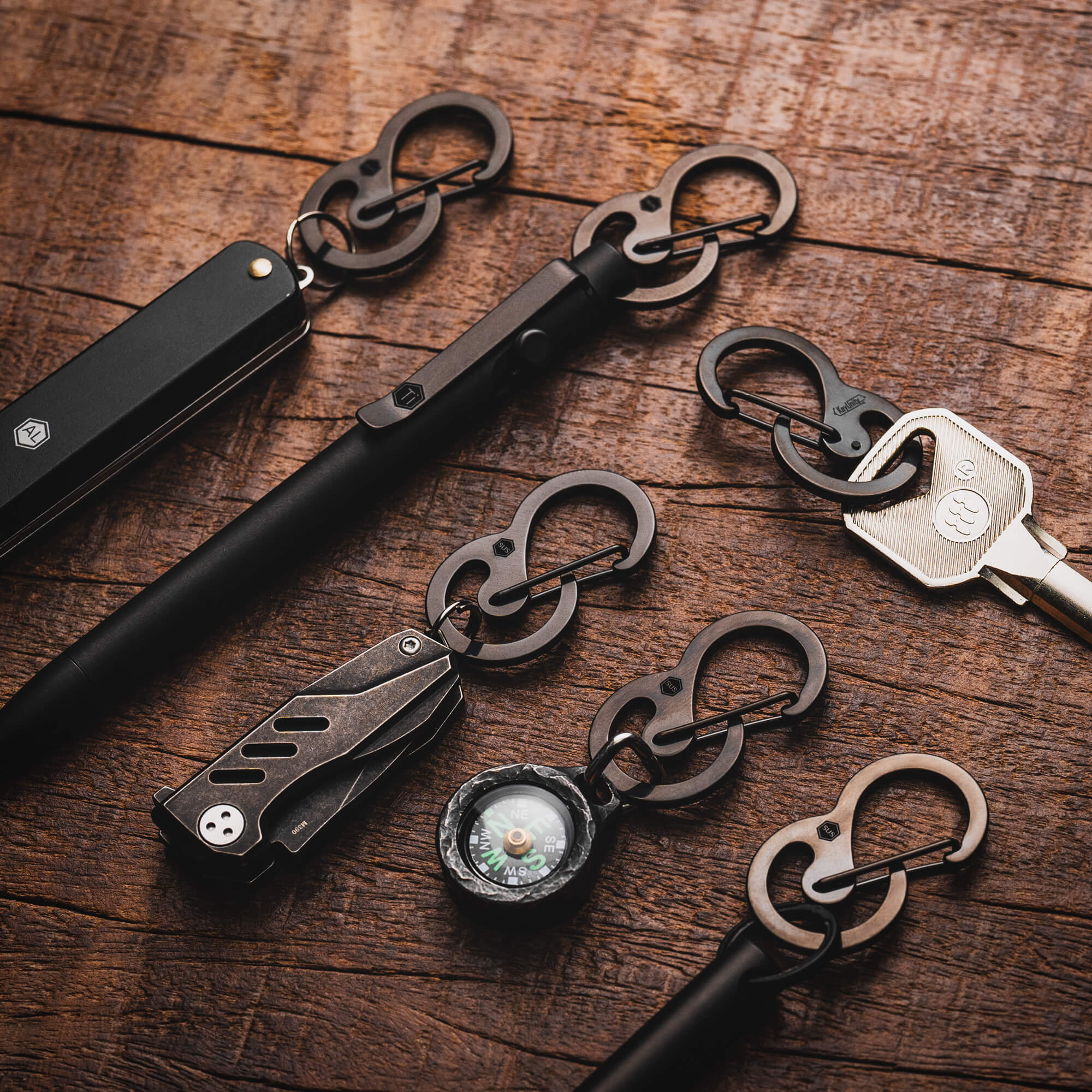 KS05 Stainless Steel Carabiner Clip (BLACK)