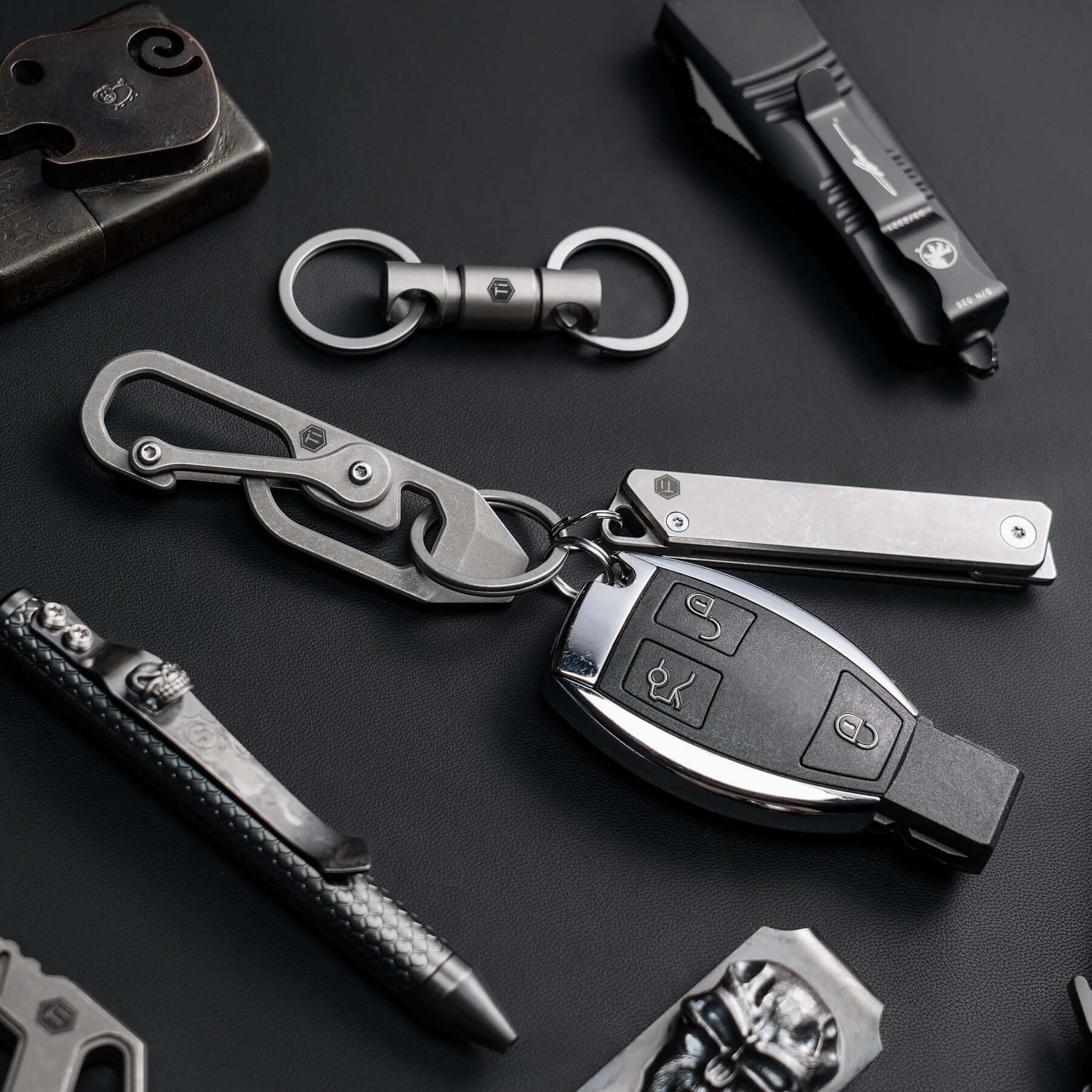 KU04 Titanium Carabiner