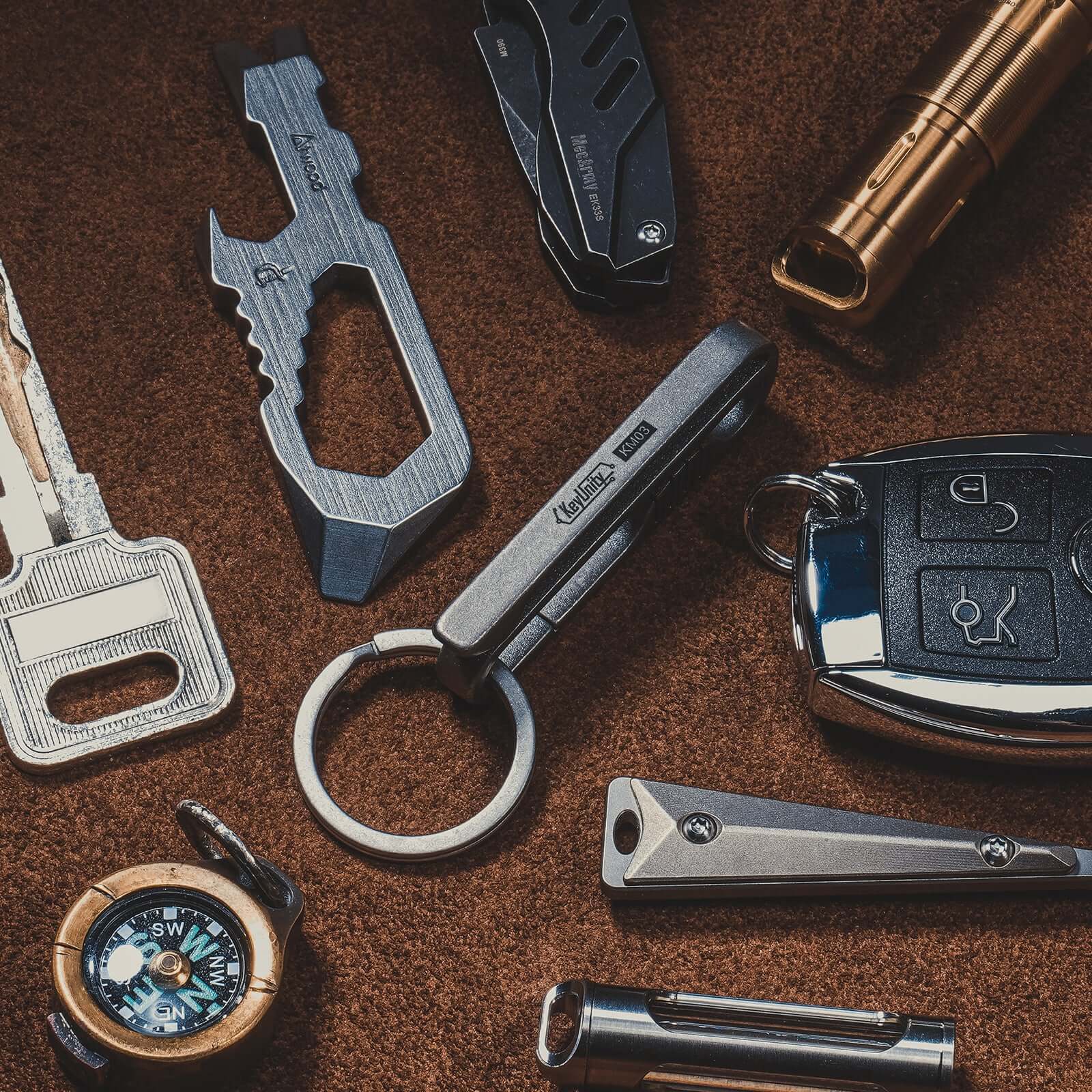 KM03 Titanium Alloy Belt Loop Keychain Clip