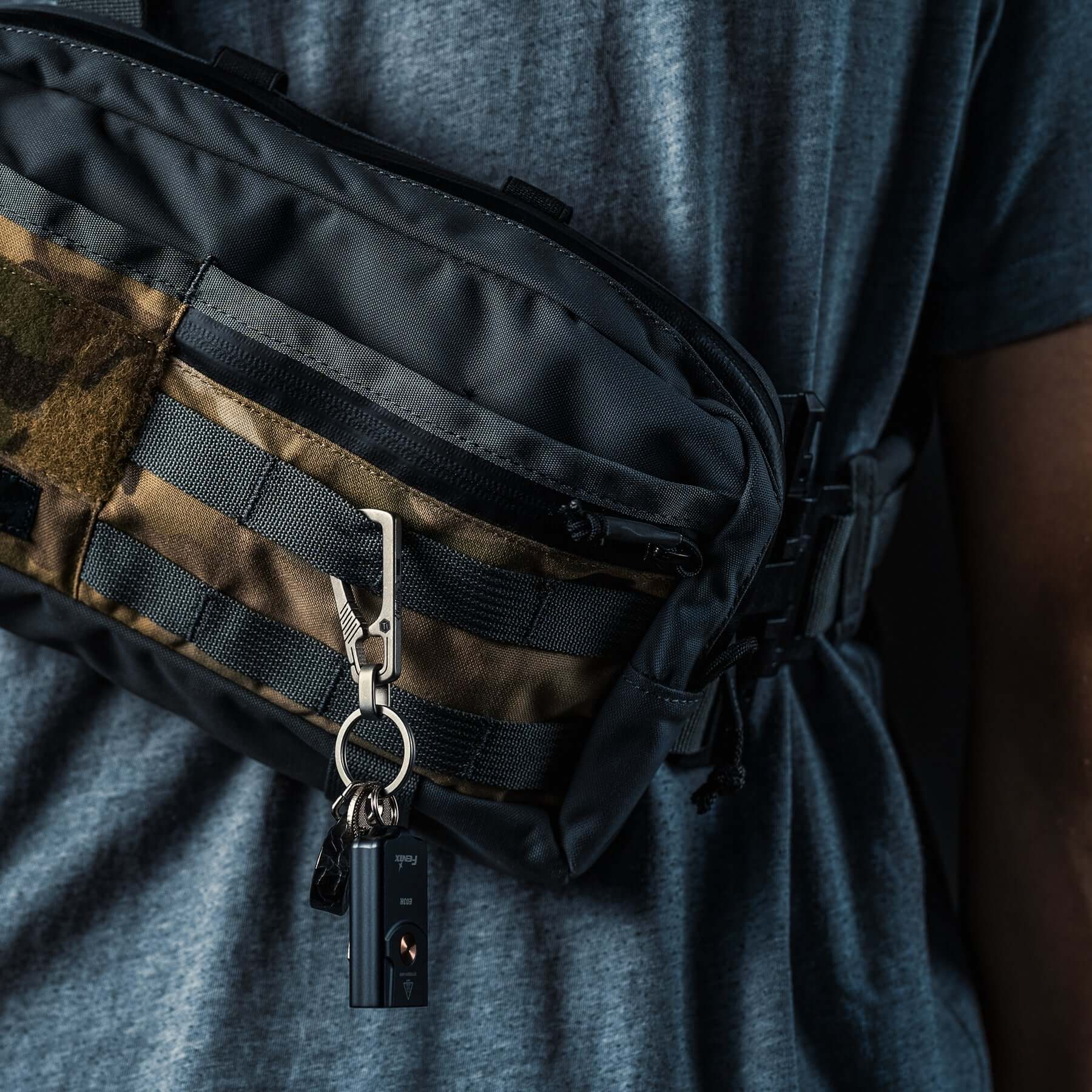 KM04 Titanium Keychain