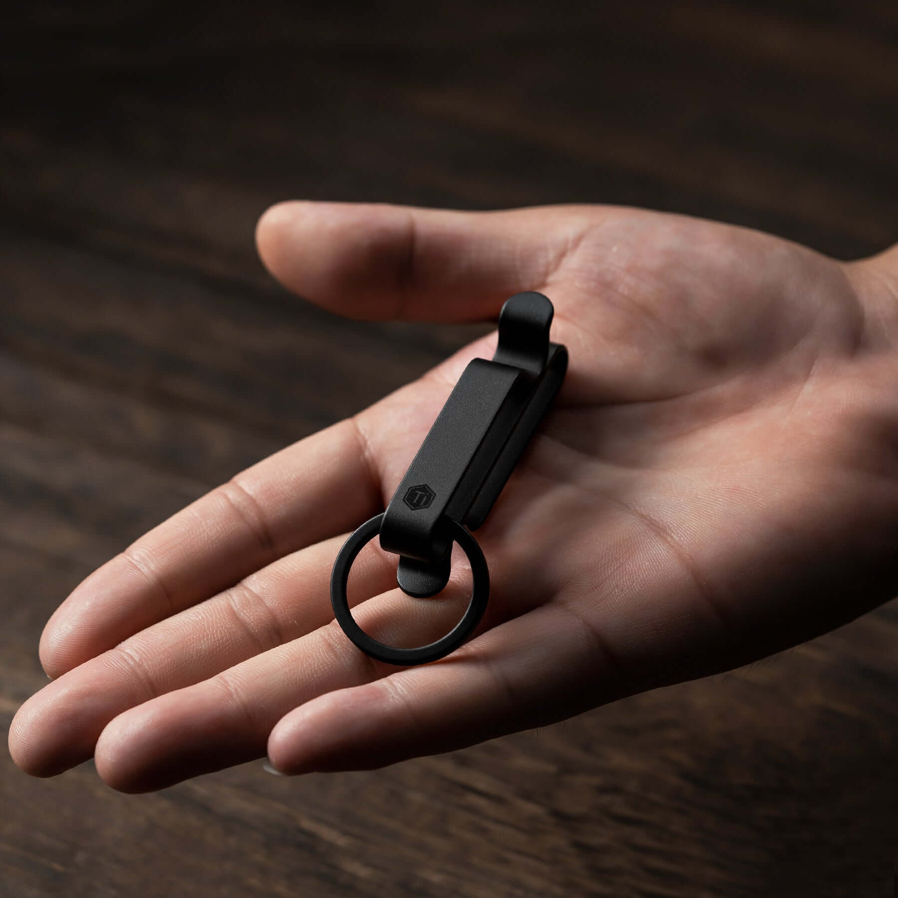 KM00 Titanium Alloy Keychain Belt Clip (BLACK)