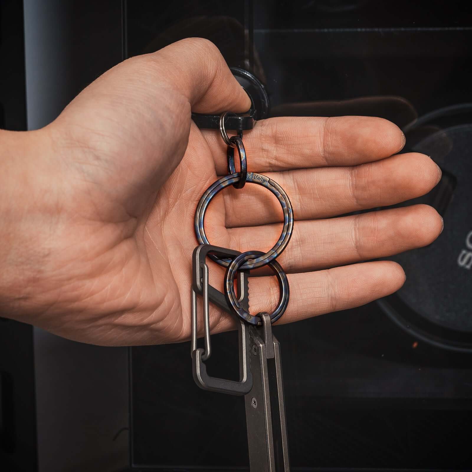 KA02HF TITANIUM KEY RING SET