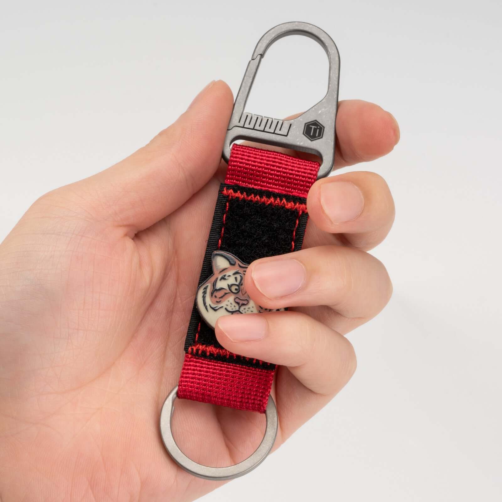 KB01 Titanium Carabiner Keychain