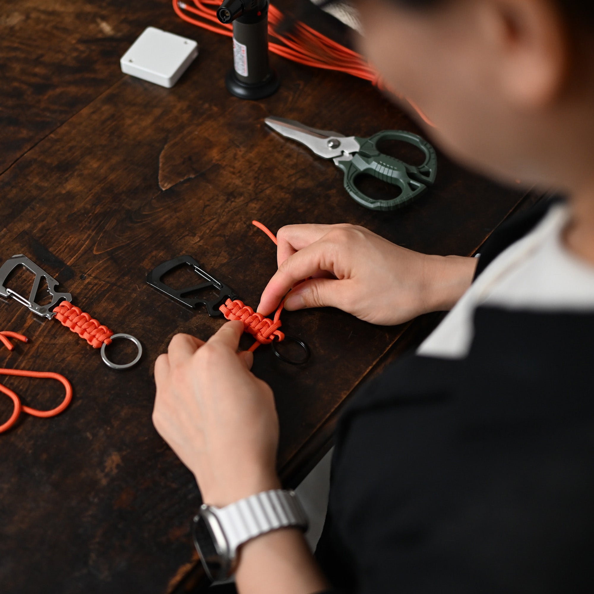 KC00 Handmade Woven Keychain Lanyard (Orange)