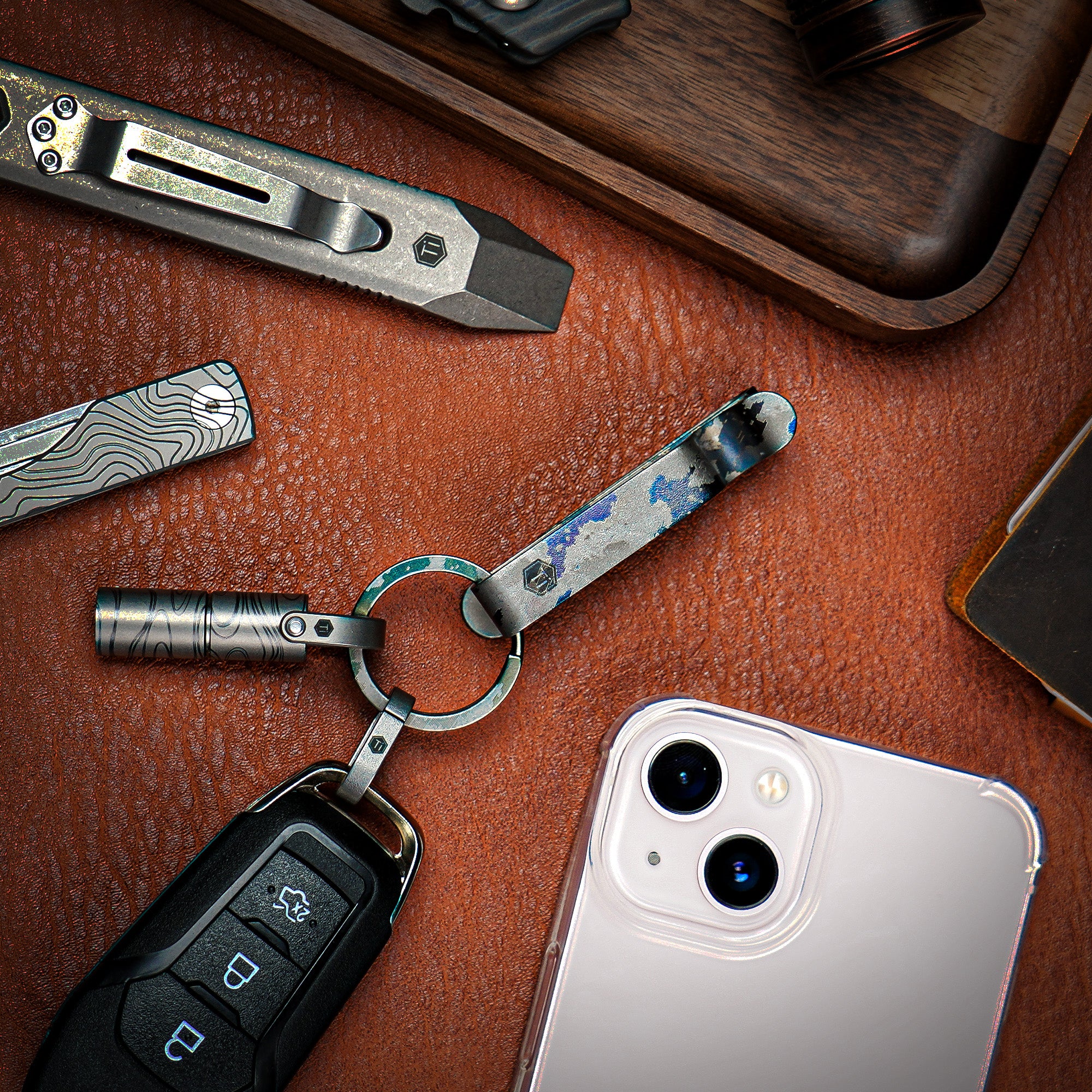 KM00 Titanium Alloy Keychain Belt Clip (Laser engraved pattern)